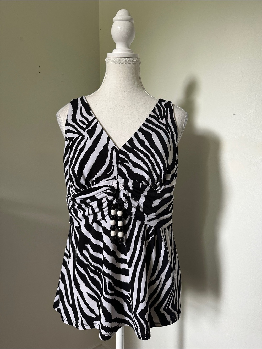 FRANK LYMAN Vintage Zebra Retro Print Wood Bead Boho Glam Vneck Tank Top Sz 10